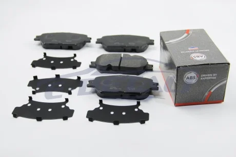 Гальмівні колодки пер. Toyota Camry 96-06 (akebono) A.B.S. 37356