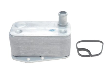 Радиатор масляный BMW 3 (E90) 320 d 04-11 M47/N47 (теплообменник) Adler 11427787698