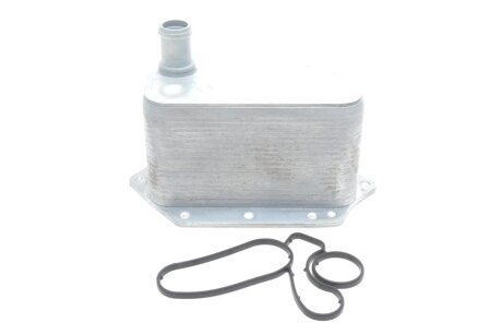 Радиатор масляный BMW 3 (E90/E93)/5 (E60/E61)/6 (E63/E64) 02-13 (теплообменник) M57 Adler 11427788462