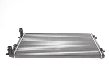 Радиатор охлаждения Skoda Octavia/VW Bora/Golf IV 1.4-2.3/1.9TDI AIC 50095