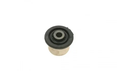 Сайлентблок рычага (переднего) Audi 80/90 -94/VW Passat -88 AIC 50381