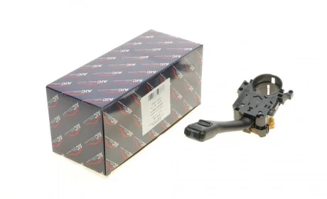 Переключатель подрулевой Skoda Octavia/VW Passat 96-10 (L) AIC 50778