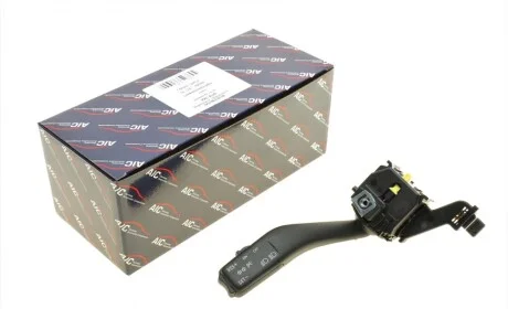Переключатель подрулевой VW Caddy/Golf/Skoda Octavia/Superb/Yeti 03- AIC 52769