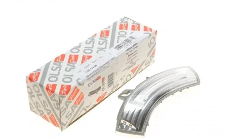 Повторитель поворота на зеркало VW Golf V/Passat/Sharan 95- (R) AIC 72183