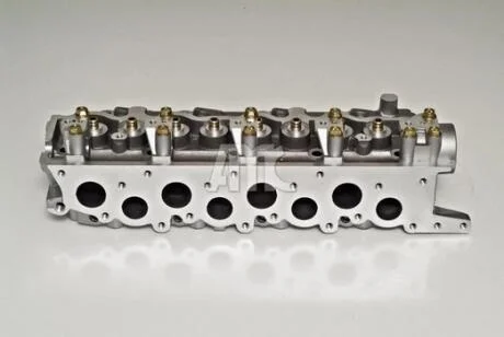 Головка блока цилиндров MITSUBISHI 2.5 TD AMC 908512