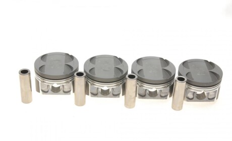 Поршень Dacia Duster/Logan/Sandero/Renault Clio/Kangoo 1.6 16V 98- (80.00mm/+0.50mm) (к-кт 4 шт) AMP PX-REN-4A-3841-050-C