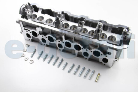 Головка блоку циліндрів T4 2.4D Asahi LP 98057