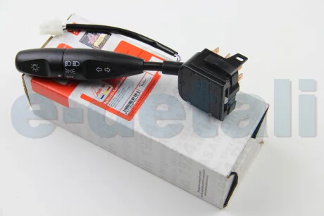 Переключатель подрулевой Daewoo Nexia 97-08 ASAM 30620