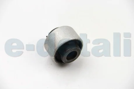Сайлентблок переднего рычага передний Renault Scenic (09-), Megane (08-), Fluence (10-) Asam ASAM 80572