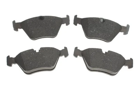 Колодки тормозные (передние) BMW 5 (E39) 95-04 (Ate) M47/M51/M52/M54/M57 ATE 13046070892