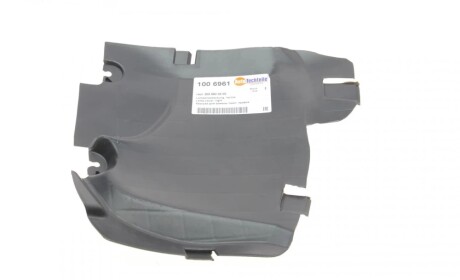 Накладка подкрылка (R) MB C-class (W205) 14- AUTOTECHTEILE 100 6961