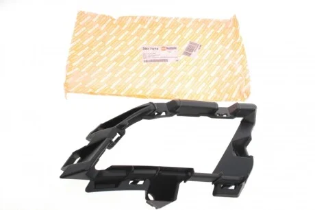 Вставка бампера (під протитуманку) VW Jetta 15-18 (R) AUTOTECHTEILE 380 7074