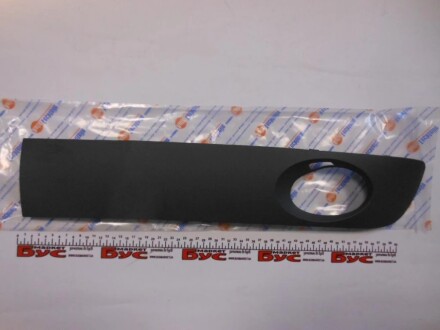 Решетка бампера AUTOTECHTEILE 385 3007