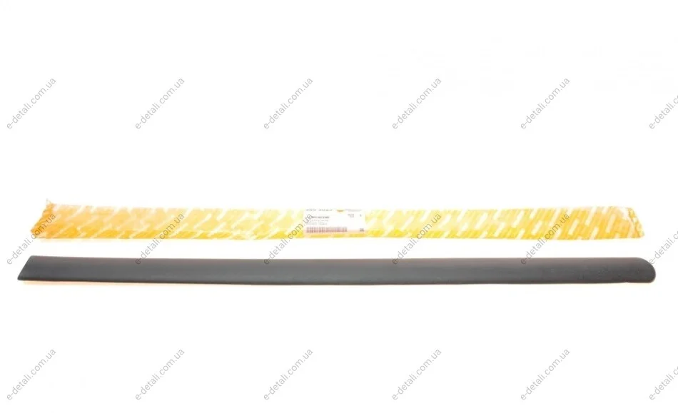 Молдинг задний AUTOTECHTEILE 385 3023 (фото 1)