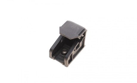 Кліпса кріплення фари VW Polo 09- AUTOTECHTEILE 394 1060