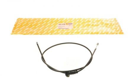 Трос капота BMW 1 (E87)/3 (E90) 04-08 AUTOTECHTEILE 700 4129