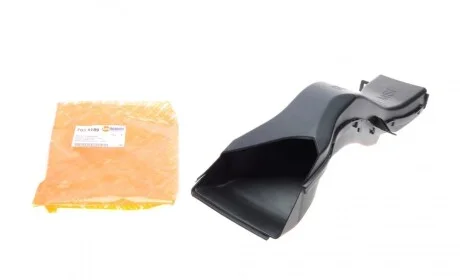 Воздуховод тормозов (передний) BMW 3 (F30/F80) 11-19 (M-Technic) (R) AUTOTECHTEILE 703 5189