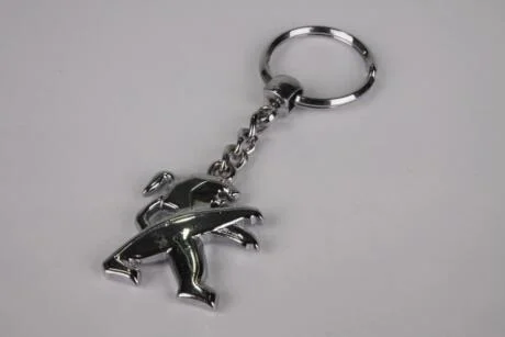Брелок Peugeot (хромированный) AUTOTECHTEILE PE2