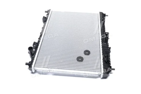 Радиатор охлаждения FORD B-MAX/ FIESTA VI (12-) (AVA) AVA COOLING FD2605
