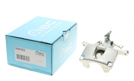 Супорт гальмівний (задній) (R) Fiat Freemont 11-/Dodge Journey 12- (d=45mm) (VARGA) AXIA Brake Calipers 395163