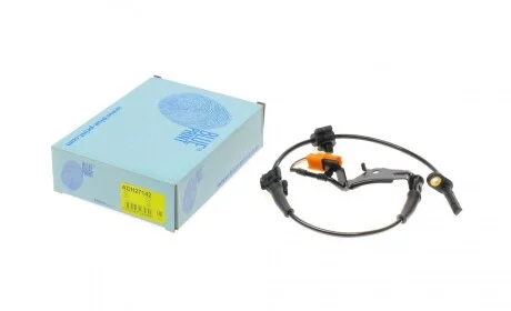 Датчик ABS (передній) Honda CR-V 2.0-2.4 16V 01-07 (R) BLUE PRINT ADH27142