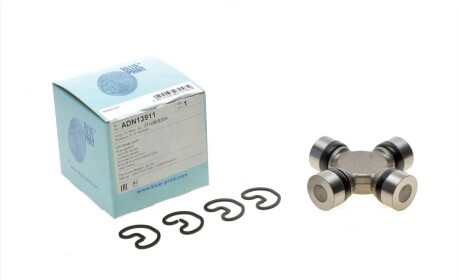 Хрестовина кардана Nissan Pathfinder 05- BLUE PRINT ADN13911
