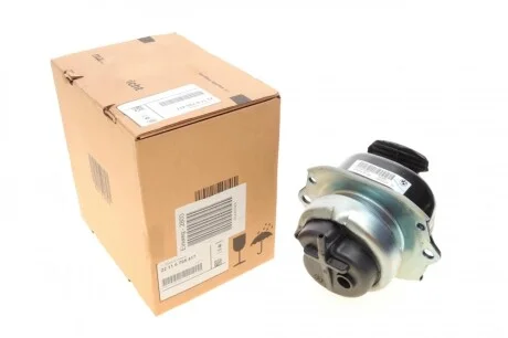 Подушка двигуна X5 (E70)/X6 (E71/E72) 3.0D 06-14 (M57/N57) BMW 22116795417