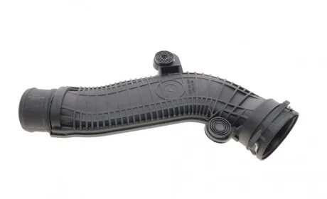 Патрубок интеркулера VW Beetle/ Golf/ Passat/ Skoda Octavia/ Superb 1.8-2.0 TSI 04- BOGAP A1711175