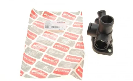 Фланец системы охлаждения VW Golf III/IV/Passat 88-02 BOGAP A4252139