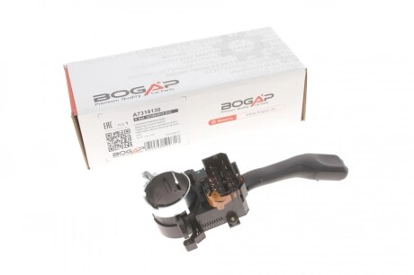 Перемикач поворотів Audi 80/VW Caddy/Golf/Jetta/Passat 60-93 BOGAP A7318130