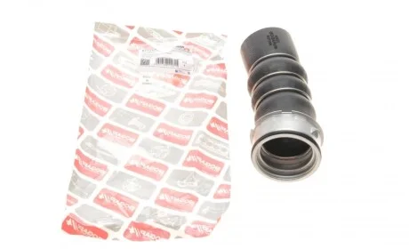 Патрубок интеркулера (нижний/R) BMW 3 (E90/E91) 2.0d 04-12 (M47/N47) BOGAP B1711106