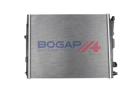 Радіатор охолодження B48 BOGAP B4210131