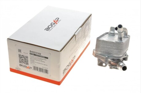 Радиатор масляный АКПП BMW 1(E81-88)/3(E90-93) 1.6-3.0D 04-15 (теплообменник) BOGAP B4223102