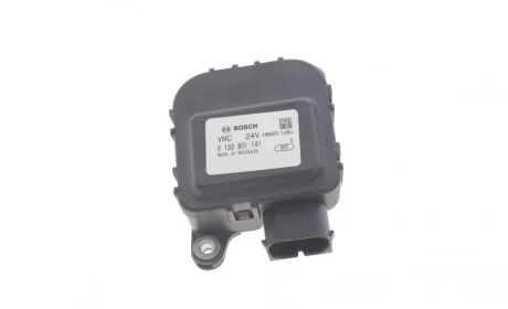 Моторчик заслонки пічки MB/Man/Scania/Volvo/Iveco (24V) BOSCH 0 132 801 141