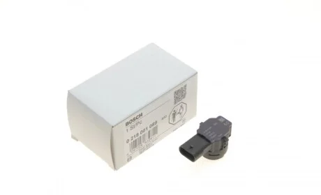 Датчик парковки BMW 3 (G20/G80/G28)/7 (G11/G12)/i8 (I12)/Land Rover Range Rover 15- BOSCH 0218001089