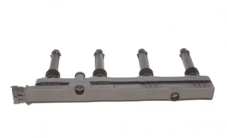 Котушка запалювання Opel Omega B 2.2 16V 99-03 BOSCH 0 221 503 031