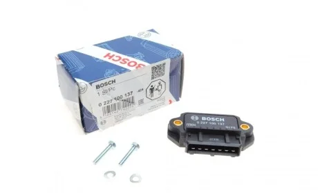 Блок управления зажигания (коммутатор) (на 7 контактов) VW Caddy/Golf/Passat 1.8 79-92 BOSCH 0 227 100 137