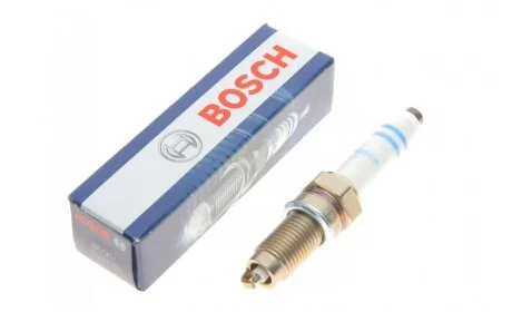Свічка запалювання VW Caddy IV 1.6 15- BOSCH 0 241 140 535