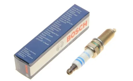 Свеча зажигания MB Sprinter 906/Vito (W639) 03- BOSCH 0 242 140 515