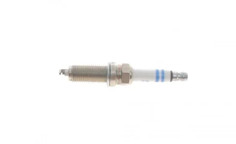 Свеча зажигания Renault Clio III 1.2 16V 05-14/Dacia Logan/Sandero 1.0 Hi-flex 11-12 BOSCH 0 242 140 530