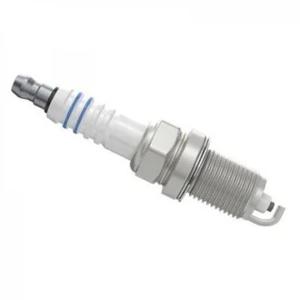 Свічка запалювання Jeep Compas/Patriot 2.0 11- BOSCH 0242225580