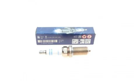 Свічка запалювання Fiat Scudo/Peugeot Expert 2.0 16V 00-16 BOSCH 0242229630
