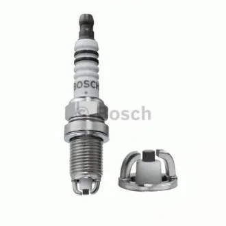 Свічка запалювання Opel Astra/Combo/Omega 1.0-3.2 85- BOSCH 0242229654