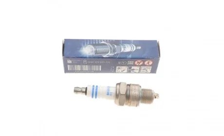 Свеча зажигания Land Rover Range Rover 3.5 4x4 -91 BOSCH 0 242 229 657