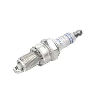 Свеча зажигания BMW 3 (E30)/5 (E28/E34)/7 (E23/E32) 81-92 M20/M30 BOSCH 0242229779