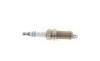 Свеча зажигания Citroen Berlingo/Peugeot Partner 1.6i 00- (к-кт 4 шт) BOSCH 0 242 229 923 (фото 5)