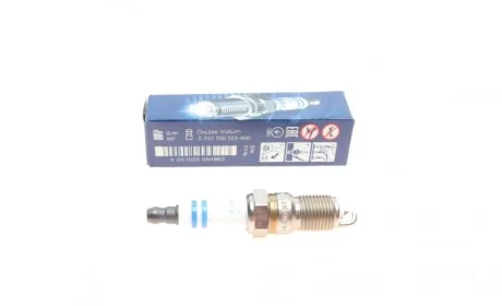 Свічка запалювання Cadillac Escalade/Chevrolet Camaro/Hummer H2 6.2 04-15 BOSCH 0 242 230 523