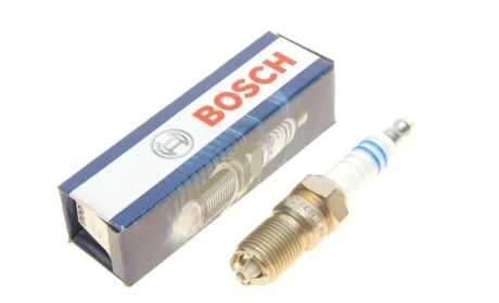 Свеча зажигания Audi 100/A6/A8 4.2 92-98 BOSCH 0 242 235 607