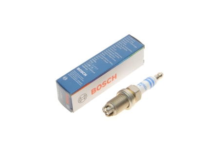 Свеча зажигания Standard Super FR7KTC BOSCH 0242235766