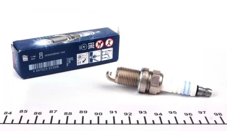 Свеча зажигания Jeep Cherokee/Grand Cherokee 3.7 V6 4x4 01-10 BOSCH 0242236542